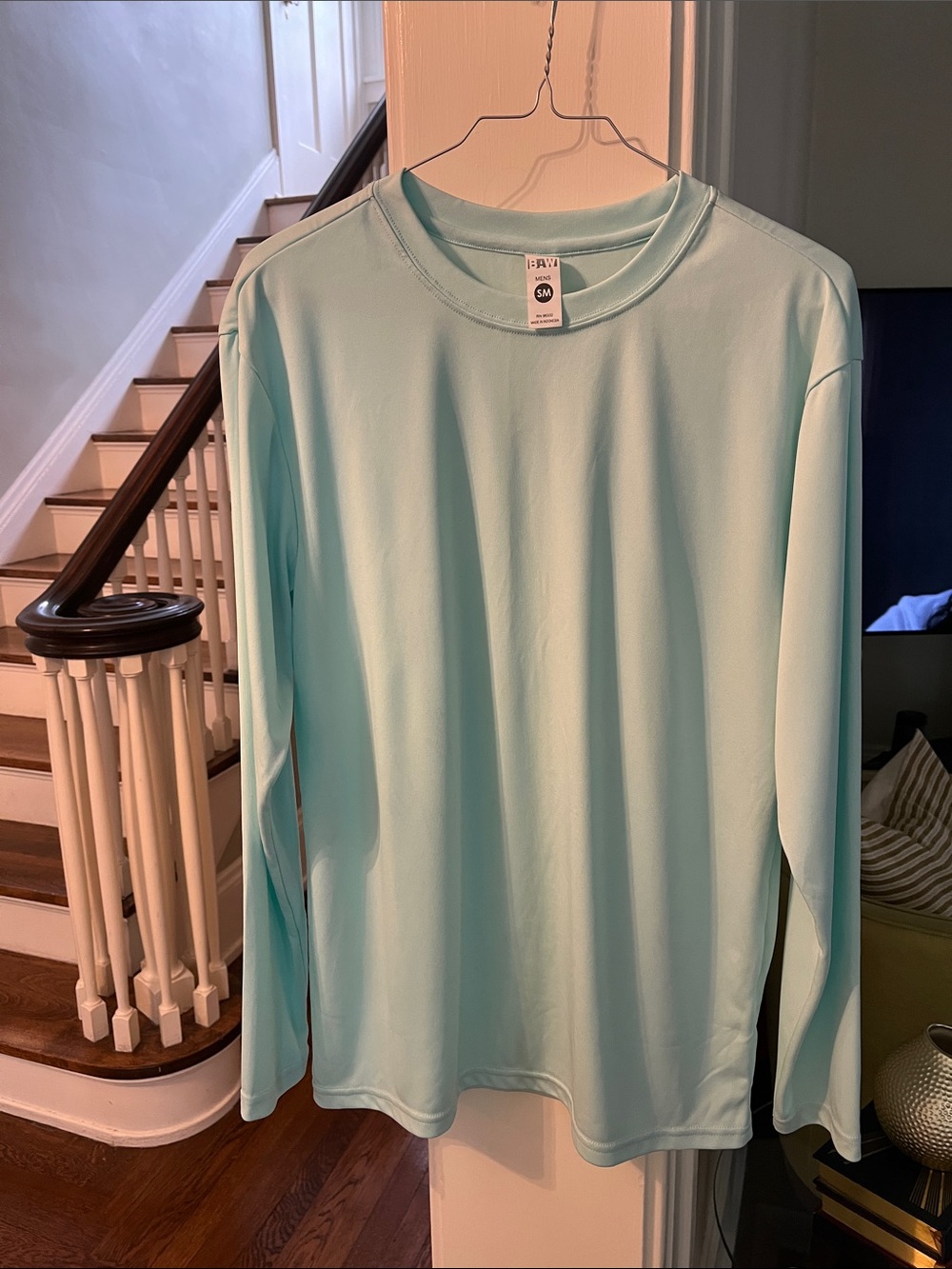 Men's Long-Sleeve Crew Shirt - Light Aqua
